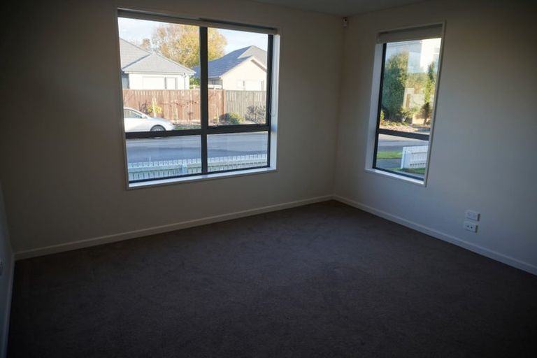 Photo of property in 6 Strone Close, Broomfield, Christchurch, 8042