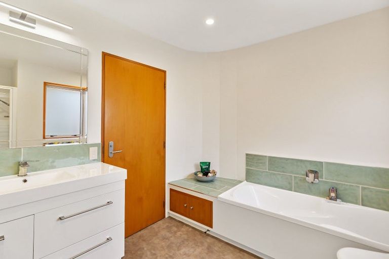 Photo of property in 14 Rowan Place, Gleniti, Timaru, 7910