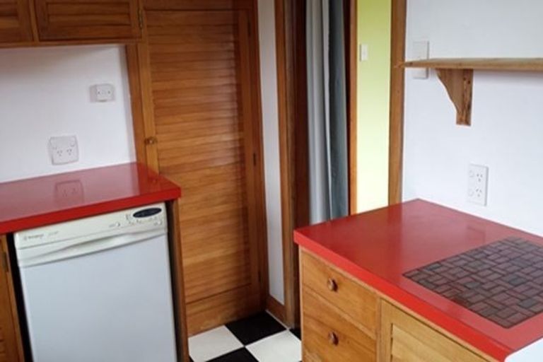 Photo of property in 91 Savage Crescent, West End, Palmerston North, 4412