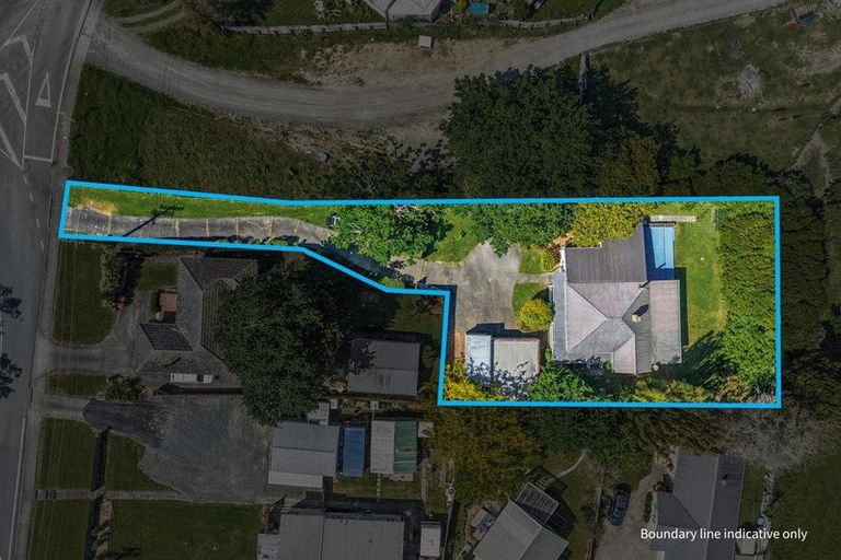 Photo of property in 2 Centennial Park Road, Wellsford, 0900