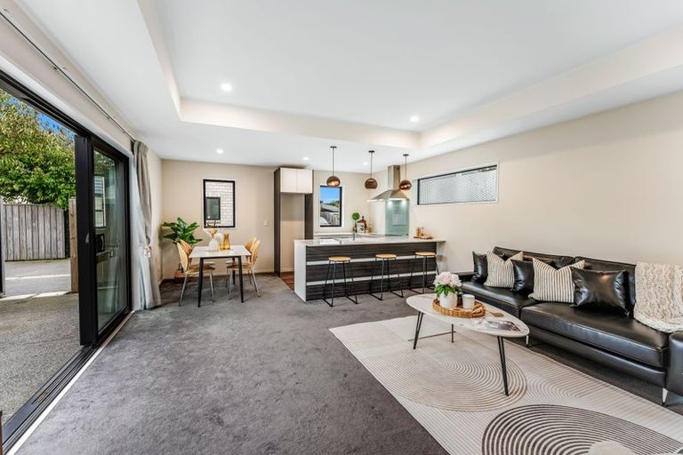 Photo of property in 1/14 Cotswold Avenue, Bishopdale, Christchurch, 8053