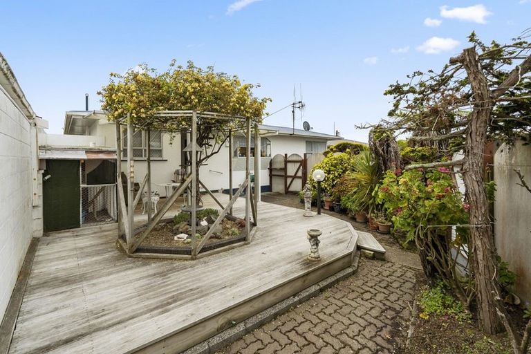 Photo of property in 7 Piper Place, Roslyn, Palmerston North, 4414