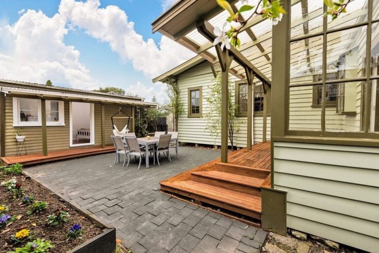 Photo of property in 58 Margaret Street, Roslyn, Palmerston North, 4414