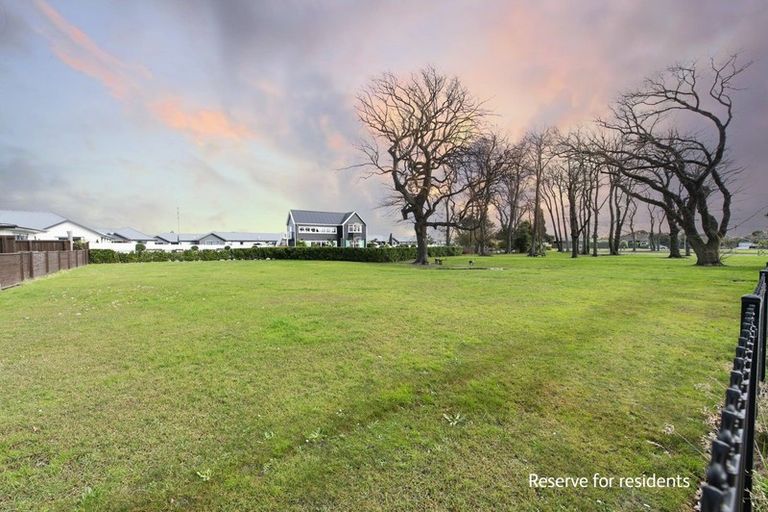 Photo of property in 4/20 Old Red Barn Road, Halswell, Christchurch, 8025