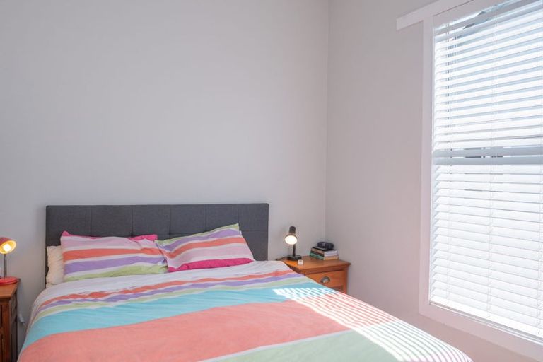 Photo of property in 12 Root Street, Gisborne, 4010