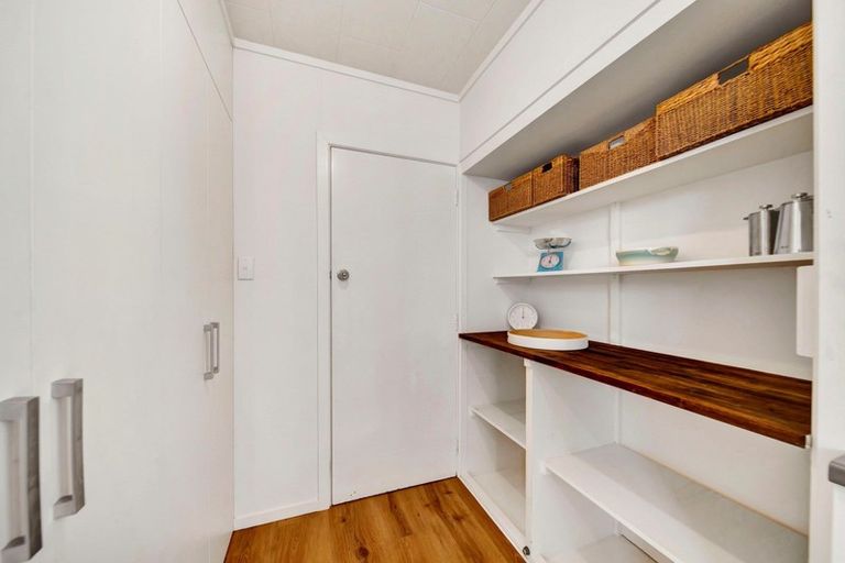 Photo of property in 7 Puriri Street, Hawera, 4610