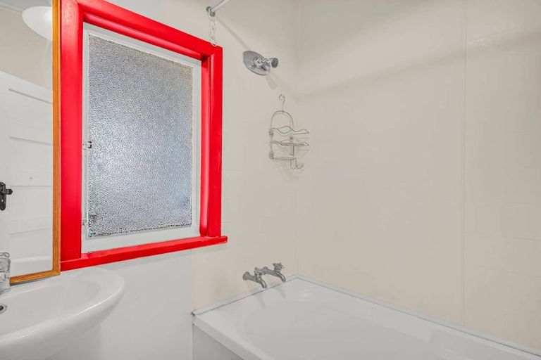 Photo of property in 515 Windsor Avenue, Parkvale, Hastings, 4122