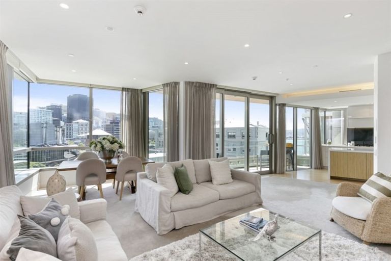Photo of property in 607/1u Market Lane, Wellington Central, Wellington, 6011