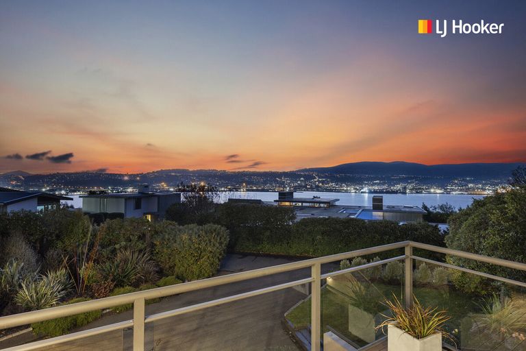 Photo of property in 13 Danube Street, Vauxhall, Dunedin, 9013