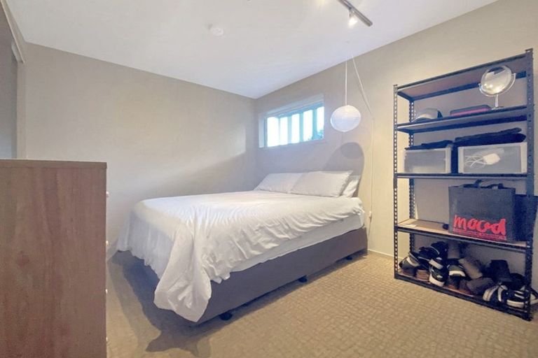 Photo of property in Revolucion Apartments, 202s/28 Torrens Terrace, Mount Cook, Wellington, 6011