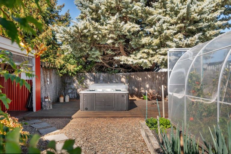 Photo of property in 3 Campbell Street, Alexandra, 9320