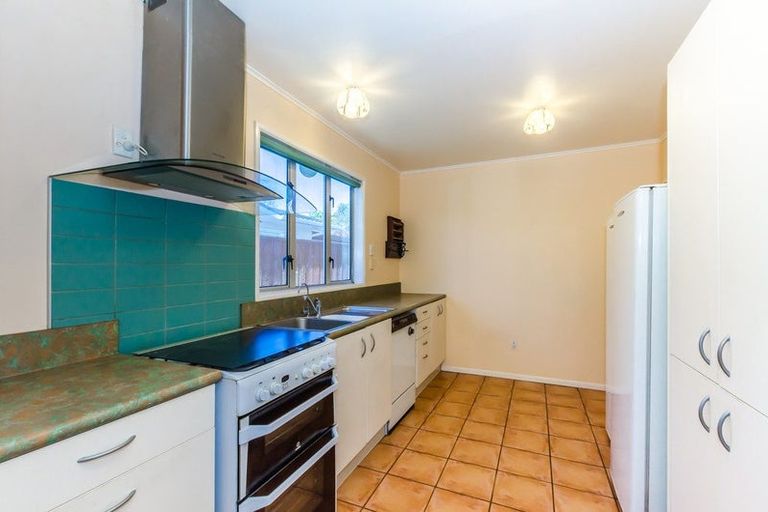 Photo of property in 15 Park Avenue, Waikanae, 5036
