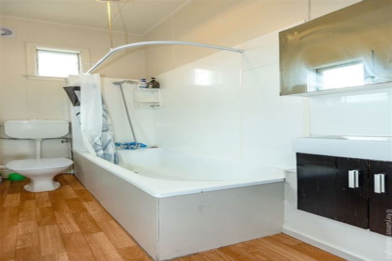 Photo of property in 405 Gloucester Street, Linwood, Christchurch, 8011