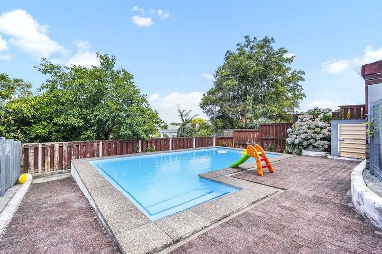 Photo of property in 20 Garden Heights Avenue, Glenview, Hamilton, 3206