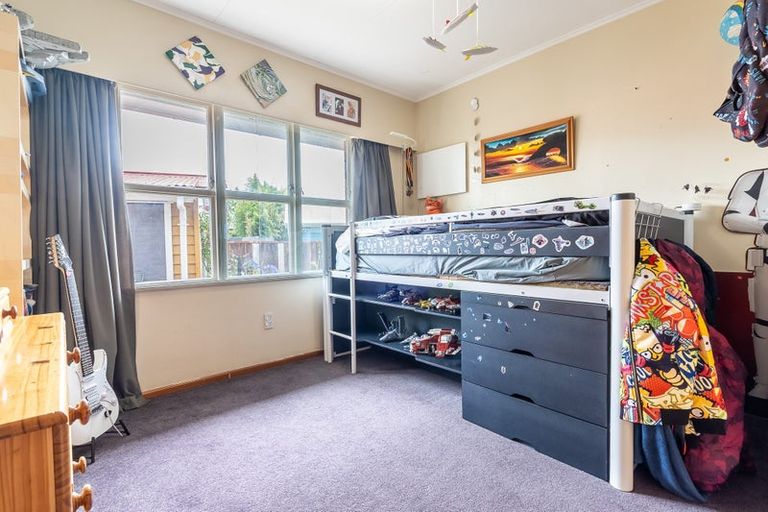 Photo of property in 10 Parkdale Place, Glenview, Hamilton, 3206