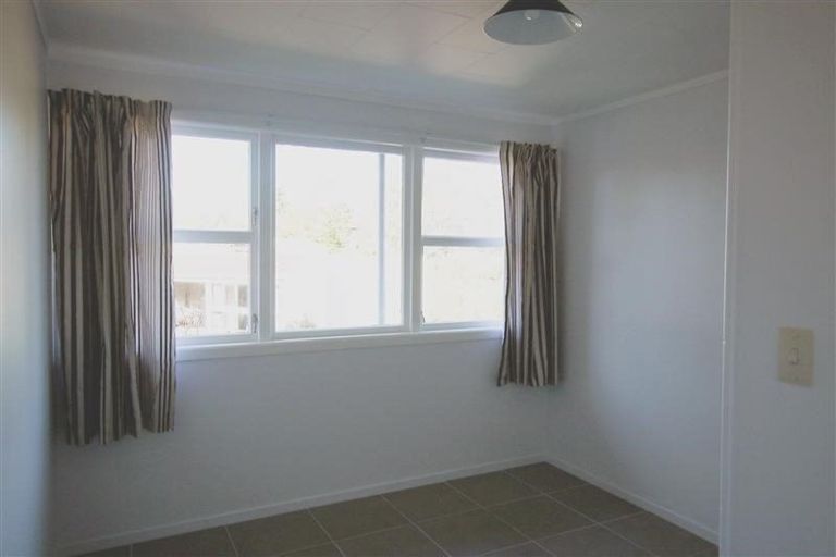 Photo of property in 1/34 Glendale Road, Glen Eden, Auckland, 0602
