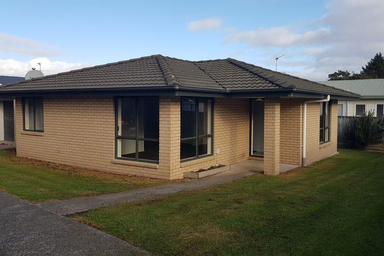 Photo of property in 61 Sandspit Road, Waiuku, 2123