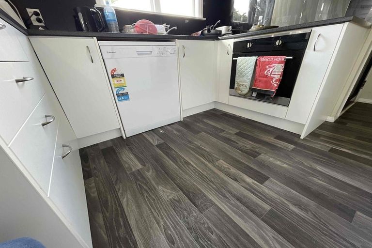 Photo of property in 198 Ngamotu Road, Spotswood, New Plymouth, 4310