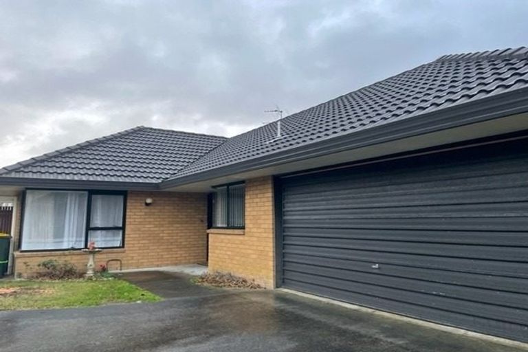 Photo of property in 2/19 Ingram Street, Papakura, 2110