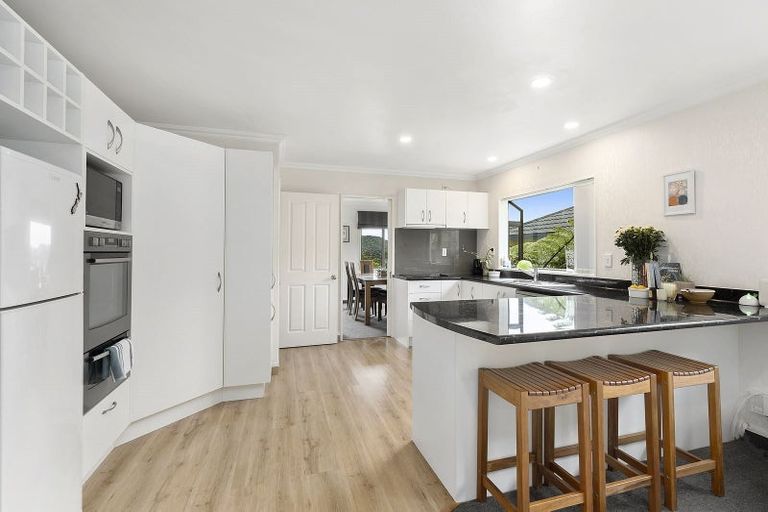Photo of property in 37 Spyglass Lane, Whitby, Porirua, 5024
