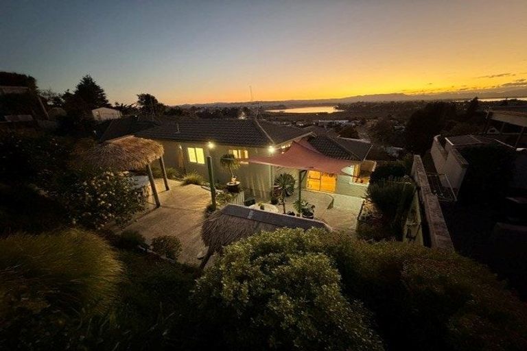 Photo of property in 26c Western Road, Bellevue, Tauranga, 3110