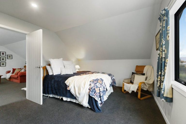 Photo of property in 5 Ethereal Crescent, Mount Pisa, Cromwell, 9383