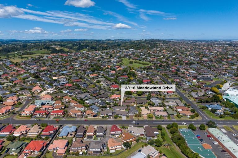 Photo of property in 3/116 Meadowland Drive, Somerville, Auckland, 2014