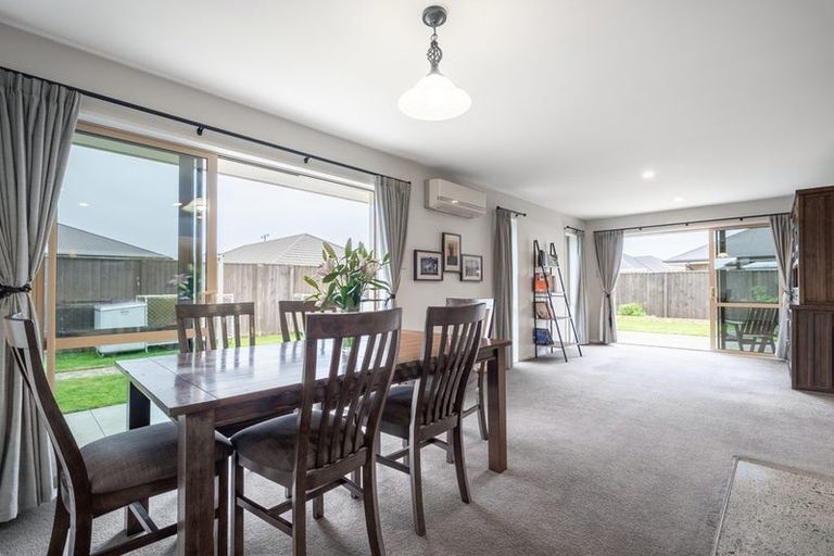 Photo of property in 7 Millesimes Way, Yaldhurst, Christchurch, 8042