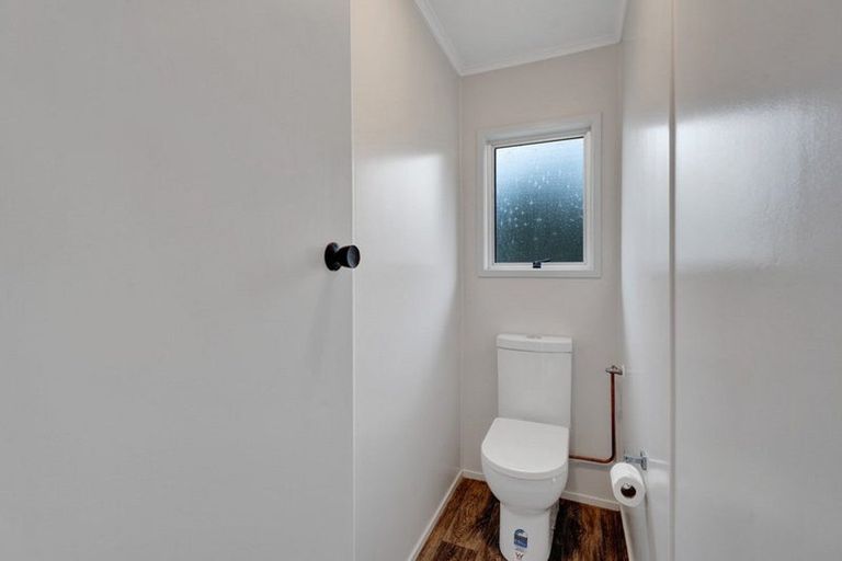 Photo of property in 14 Acacia Place, Bell Block, New Plymouth, 4312