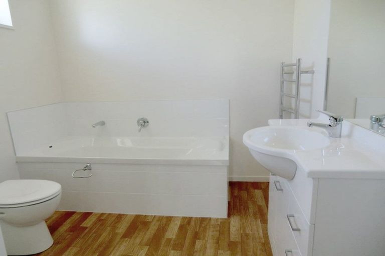 Photo of property in Wilton Close, 6/235 Salisbury Street, Christchurch Central, Christchurch, 8013