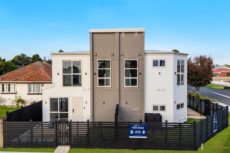Photo of property in 30 Carruth Road, Papatoetoe, Auckland, 2025