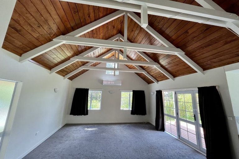 Photo of property in 246 Monowai Road, Wainui, Silverdale, 0994
