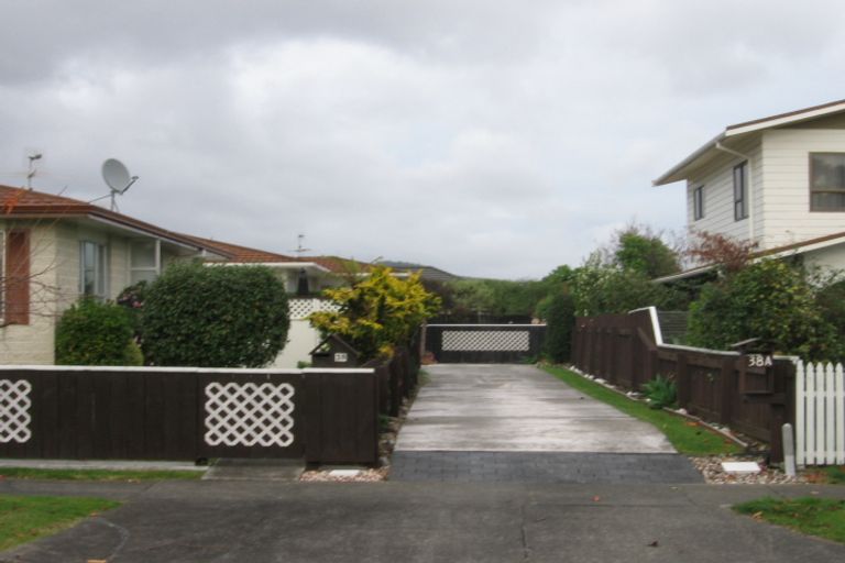 Photo of property in 38 Matai Street, Waikanae, 5036