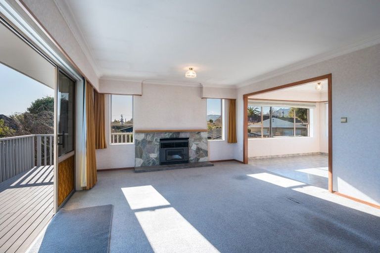 Photo of property in 2 Balmoral Place, Stoke, Nelson, 7011