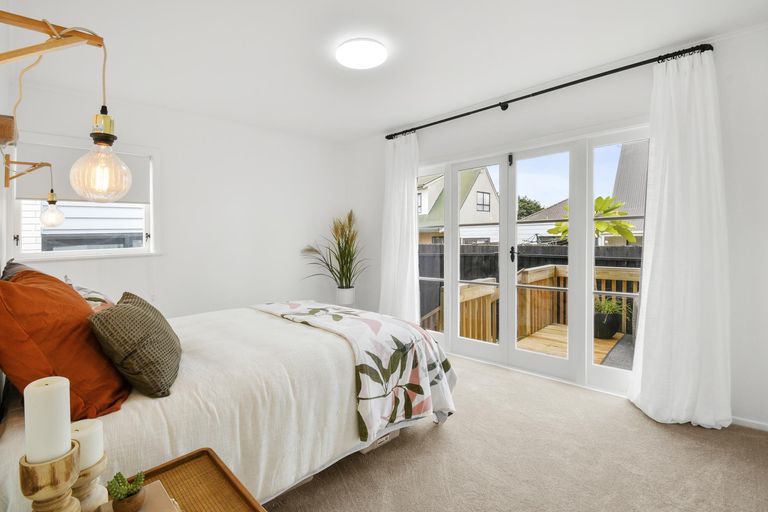 Photo of property in 45a Jellicoe Road, Manurewa, Auckland, 2102