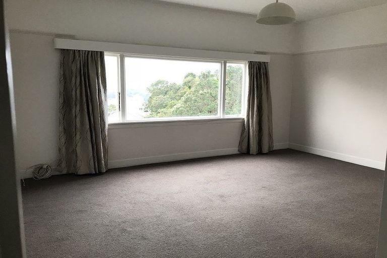 Photo of property in 56f5 Tanera Crescent, Brooklyn, Wellington, 6021