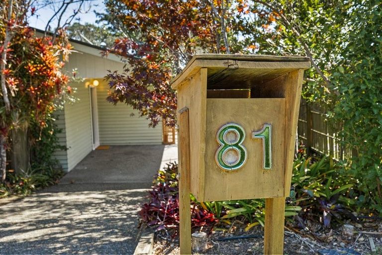 Photo of property in 81 Park Rise, Campbells Bay, Auckland, 0630