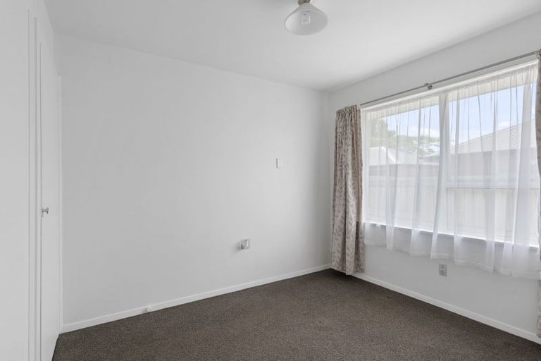 Photo of property in 500 Harewood Road, Harewood, Christchurch, 8051