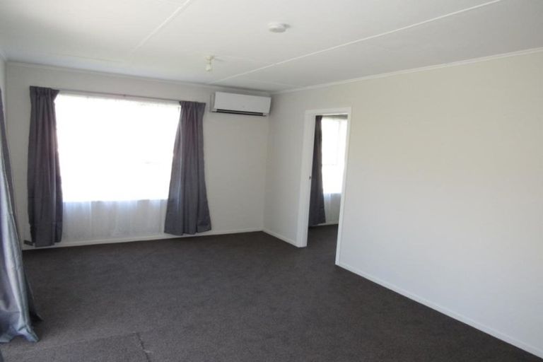 Photo of property in 12 Kendal Grove, Wainuiomata, Lower Hutt, 5014