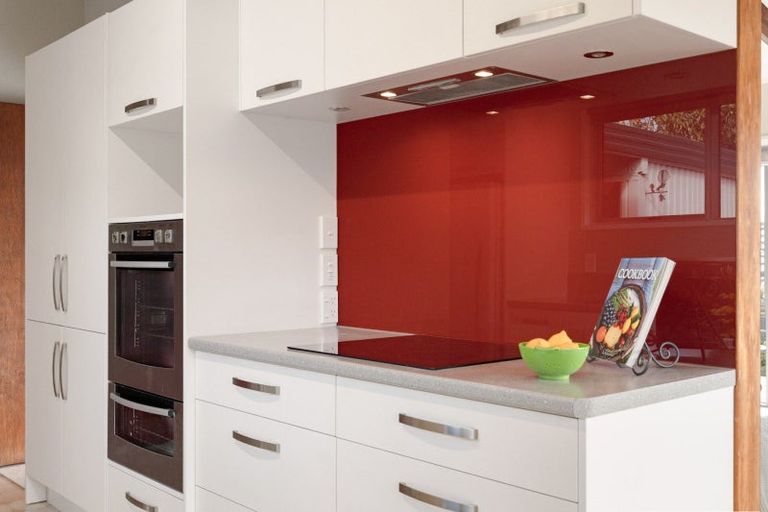 Photo of property in 33 Cumberland Crescent, Welcome Bay, Tauranga, 3112