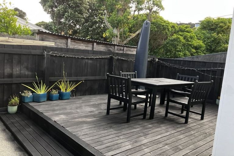 Photo of property in 3 Carrington Street, Mount Cook, Wellington, 6021