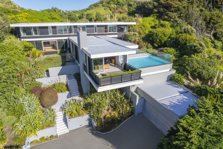 Photo of property in 78 Burnham Street, Seatoun, Wellington, 6022