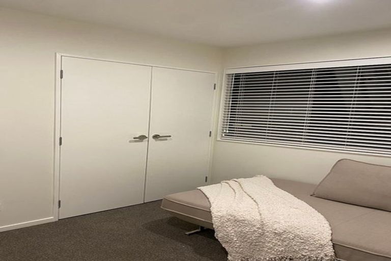 Photo of property in 22 Jabuka Street, Glen Eden, Auckland, 0602