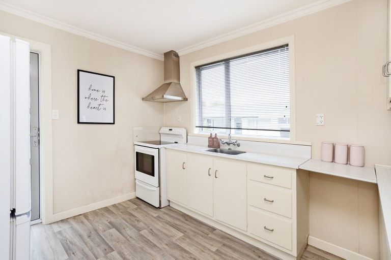 Photo of property in 2/237 Queens Drive, Windsor, Invercargill, 9810