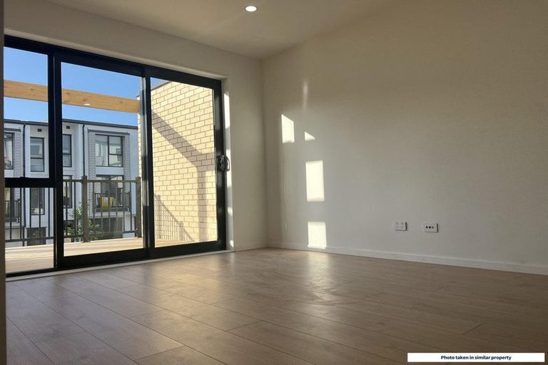Photo of property in 81 Settlers Avenue, Hobsonville, Auckland, 0618