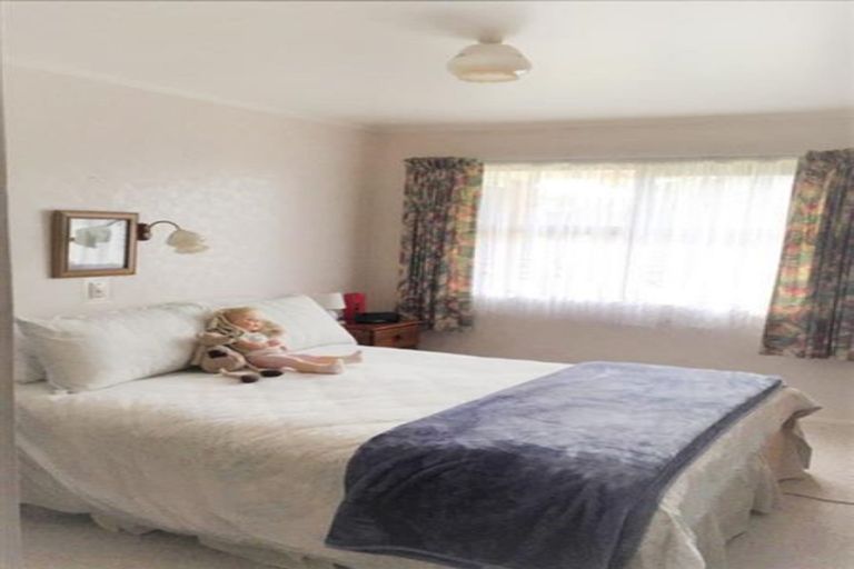 Photo of property in 2/1 Landscape Road, Papatoetoe, Auckland, 2025