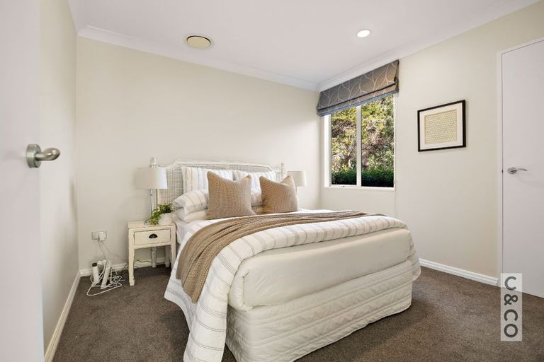 Photo of property in 832 Old North Road, Waimauku, 0882