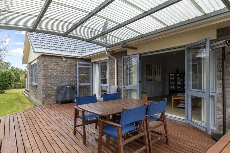 Photo of property in 64 Branch Road, Highlands Park, New Plymouth, 4312