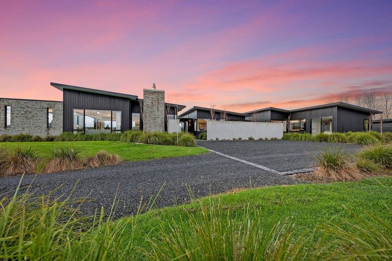 Photo of property in 458 Whitehills Road, Waitoki, Silverdale, 0994