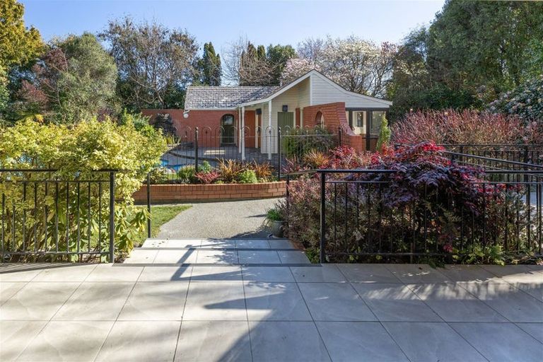 Photo of property in 32 Halswell Junction Road, Halswell, Christchurch, 8025